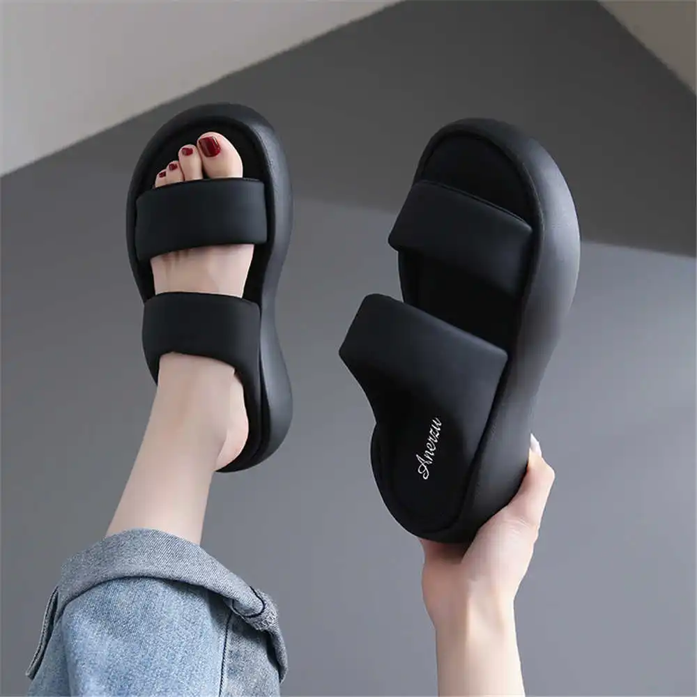Maat 39, strips zomerschoenen  - Home Bathroom Dimensions recensie en prijs